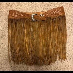 Leather fringe belt